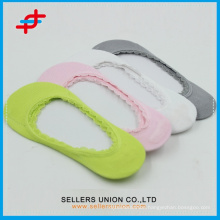 OEM Breathable Lady Bamboo Fiber Boat Socks With Lace Trim And Security Dots/Colorful Socks Bamboo With Factory Price